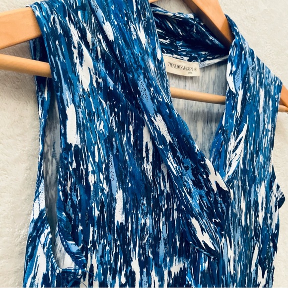 NWT TIFFANY & GREY Silky Blue Sleeveless Blouse Petite Small Office Work Dress - Picture 4 of 8